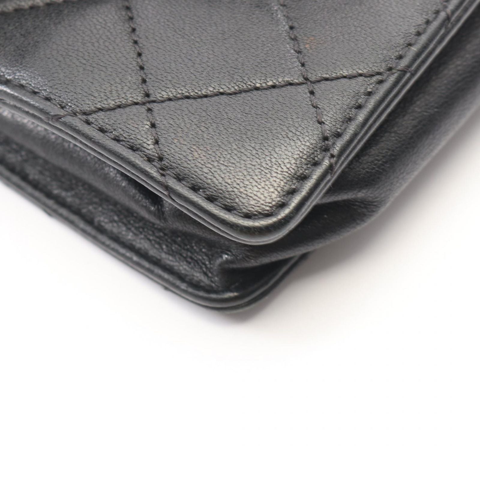 Chanel Shoulder Bag Quilted Black Leather Chain — view 7