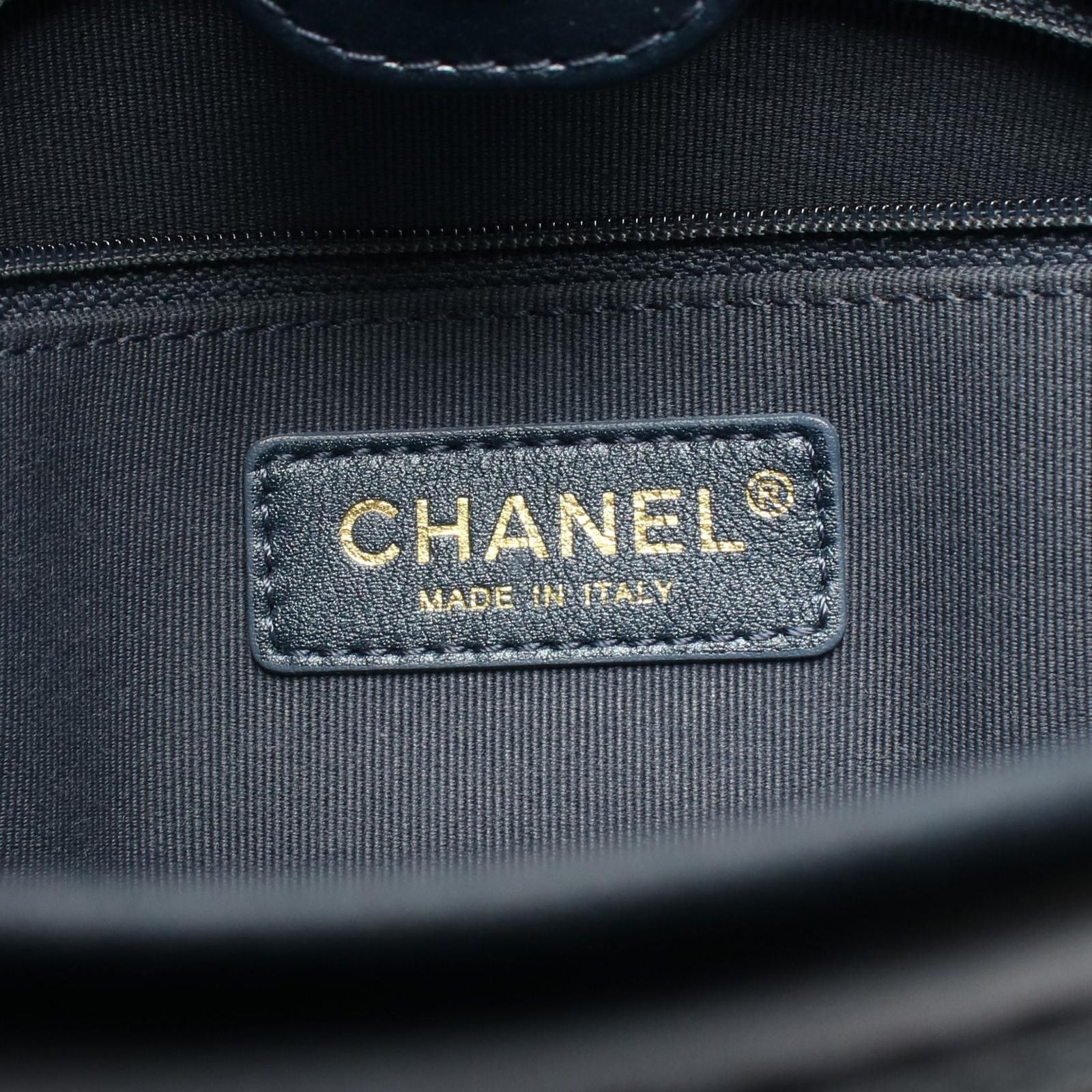 Chanel Shoulder Bag Quilted Hobo Denim Blue — view 4