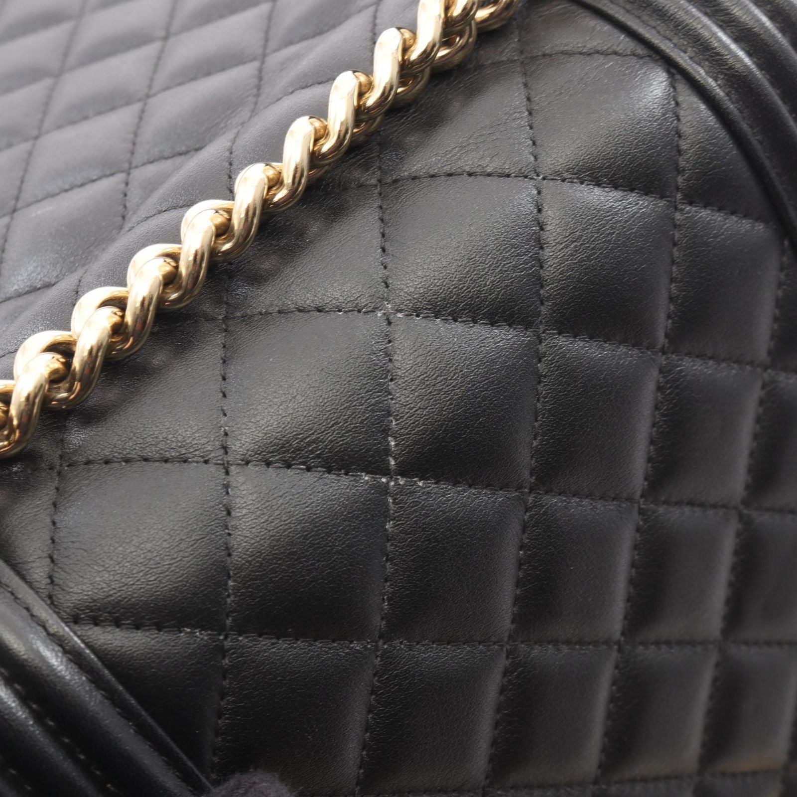 Chanel Shoulder Bag Boy Quilted Black Lambskin Boy Chain — view 8