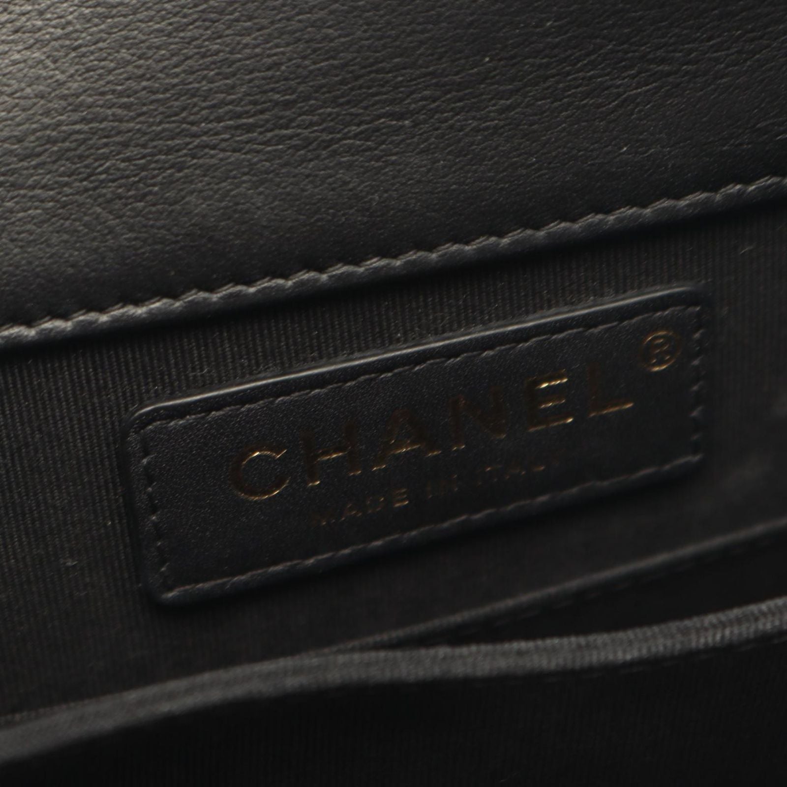 Chanel Shoulder Bag Boy Quilted Black Lambskin Boy Chain — view 4