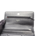 Chanel Shoulder Bag 19 Dizeneuf Quilted 2-Way Black Lambskin 19 Chain Wallet — view 8