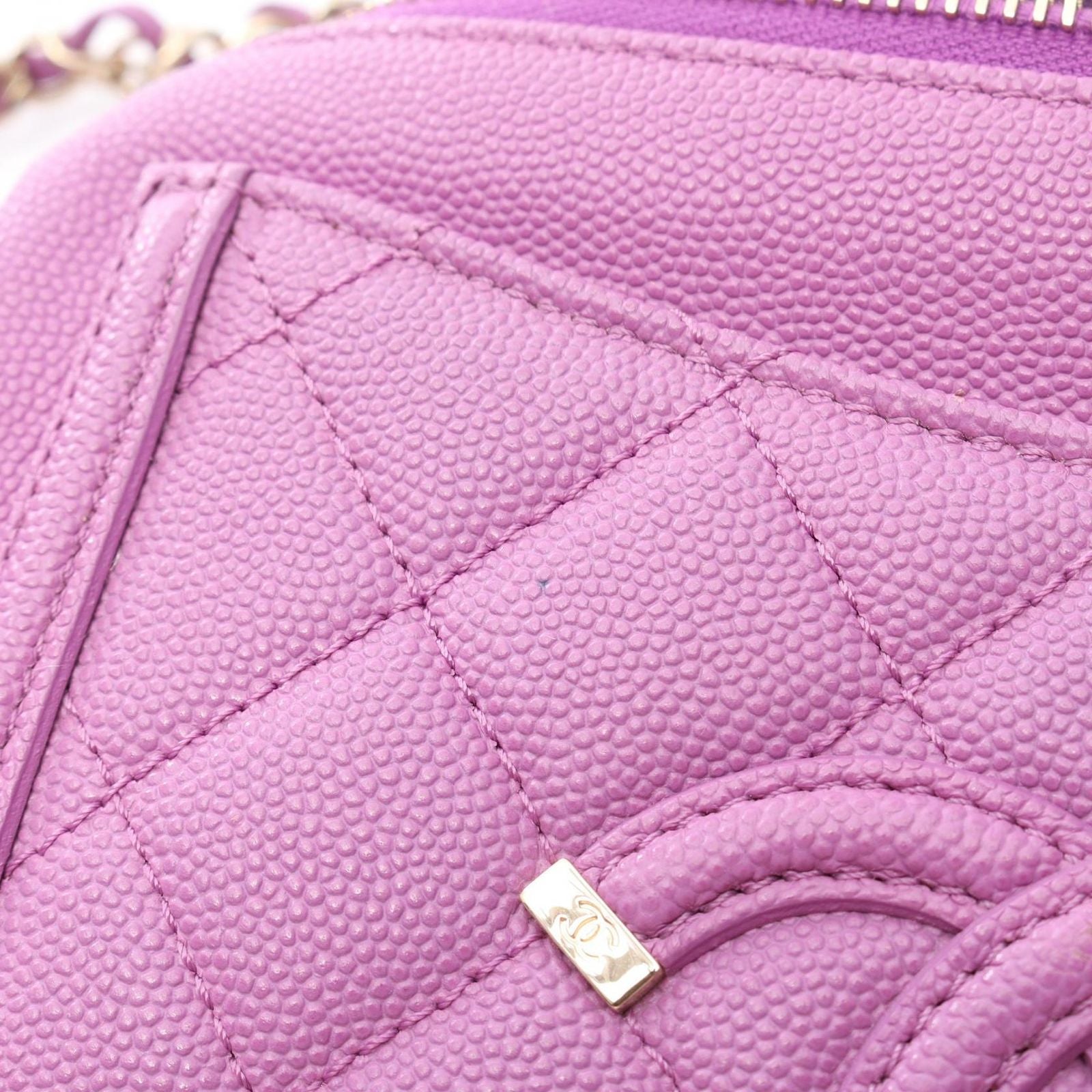 Chanel Waist Bag CC Filigree Purple Caviar Leather CC Quilted — view 6