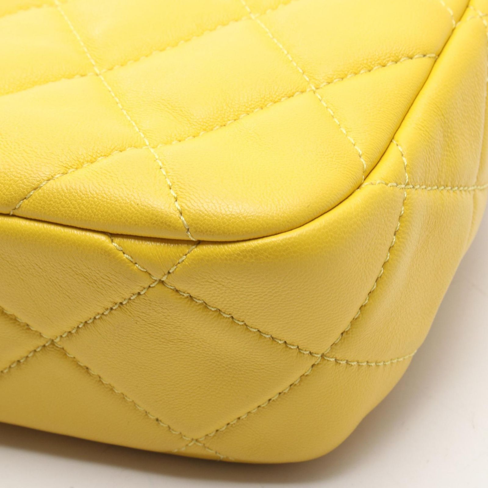Chanel Shoulder Bag Mini Quilted Yellow Leather Small Flap Chain — view 6
