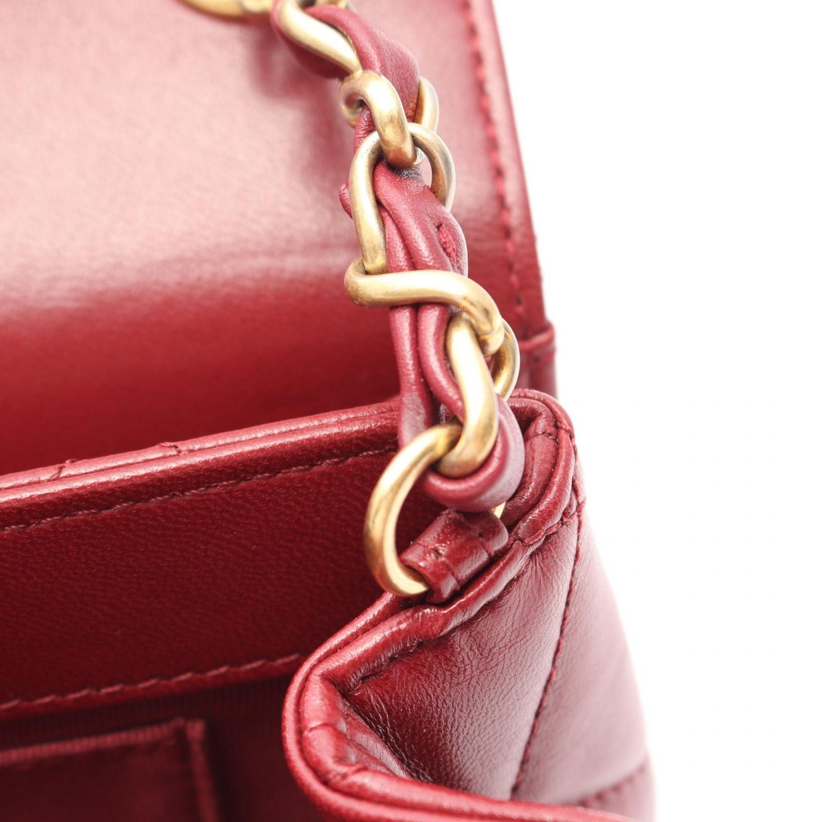 Chanel Shoulder Bag Quilted Small Wine Red Lambskin Chain — view 7