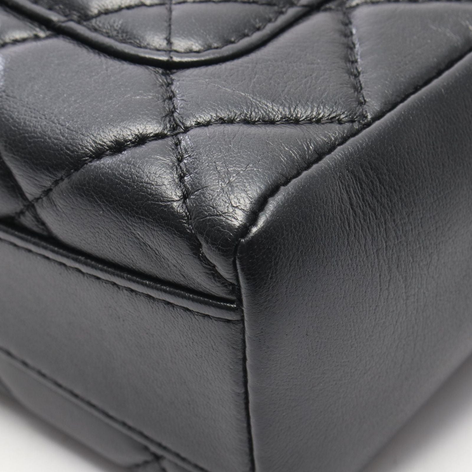 Chanel Shoulder Bag Quilted Box Chain Black Lambskin — view 8
