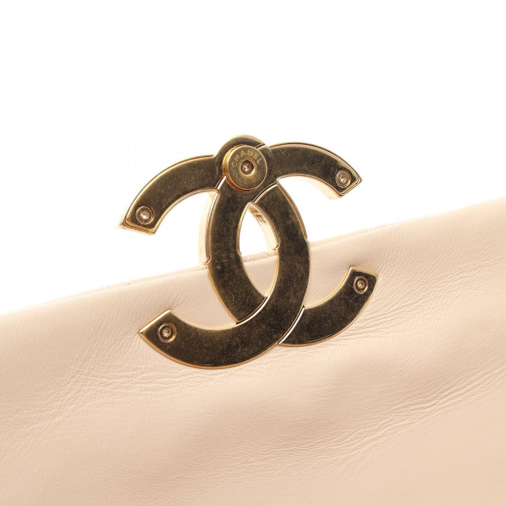 Chanel Shoulder Bag Quilted Beige Leather CC Logo Chain — view 7