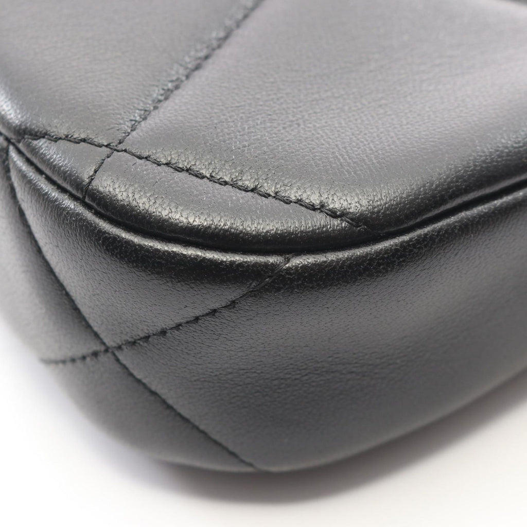Chanel Shoulder Bag 19 Quilted Small Hobo Black Lambskin — view 6