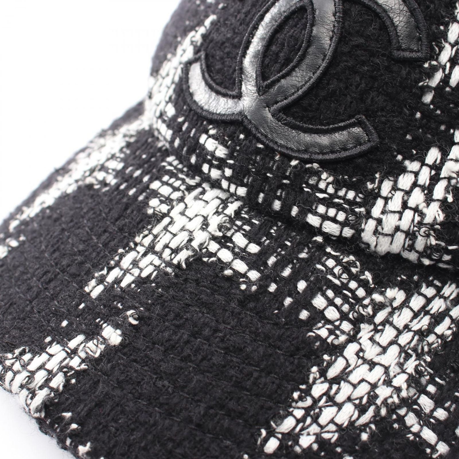 Chanel Cap CC Logo Wool Leather Cap — view 8