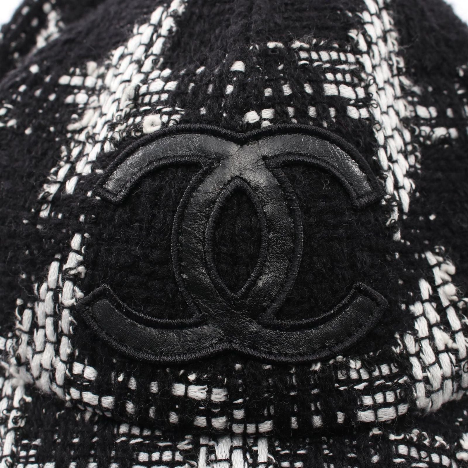 Chanel Cap CC Logo Wool Leather Cap — view 7