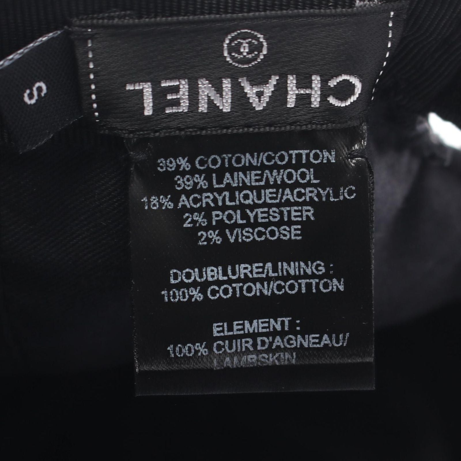 Chanel Cap CC Logo Wool Leather Cap — view 5