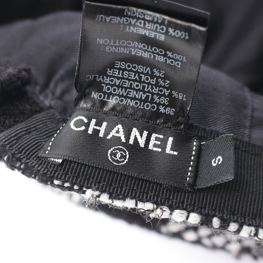 Chanel Cap CC Logo Wool Leather Cap — view 4