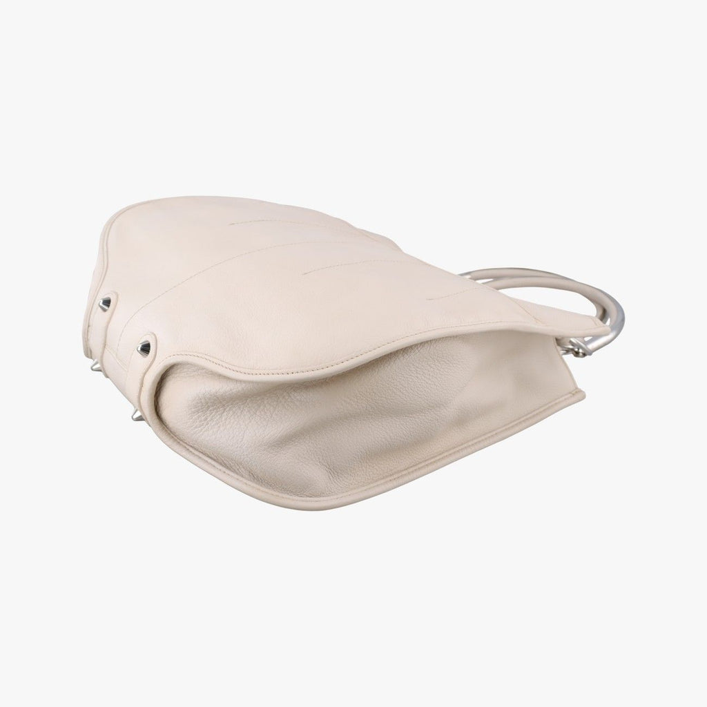 Dior 61 Hobo White Leather — view 4
