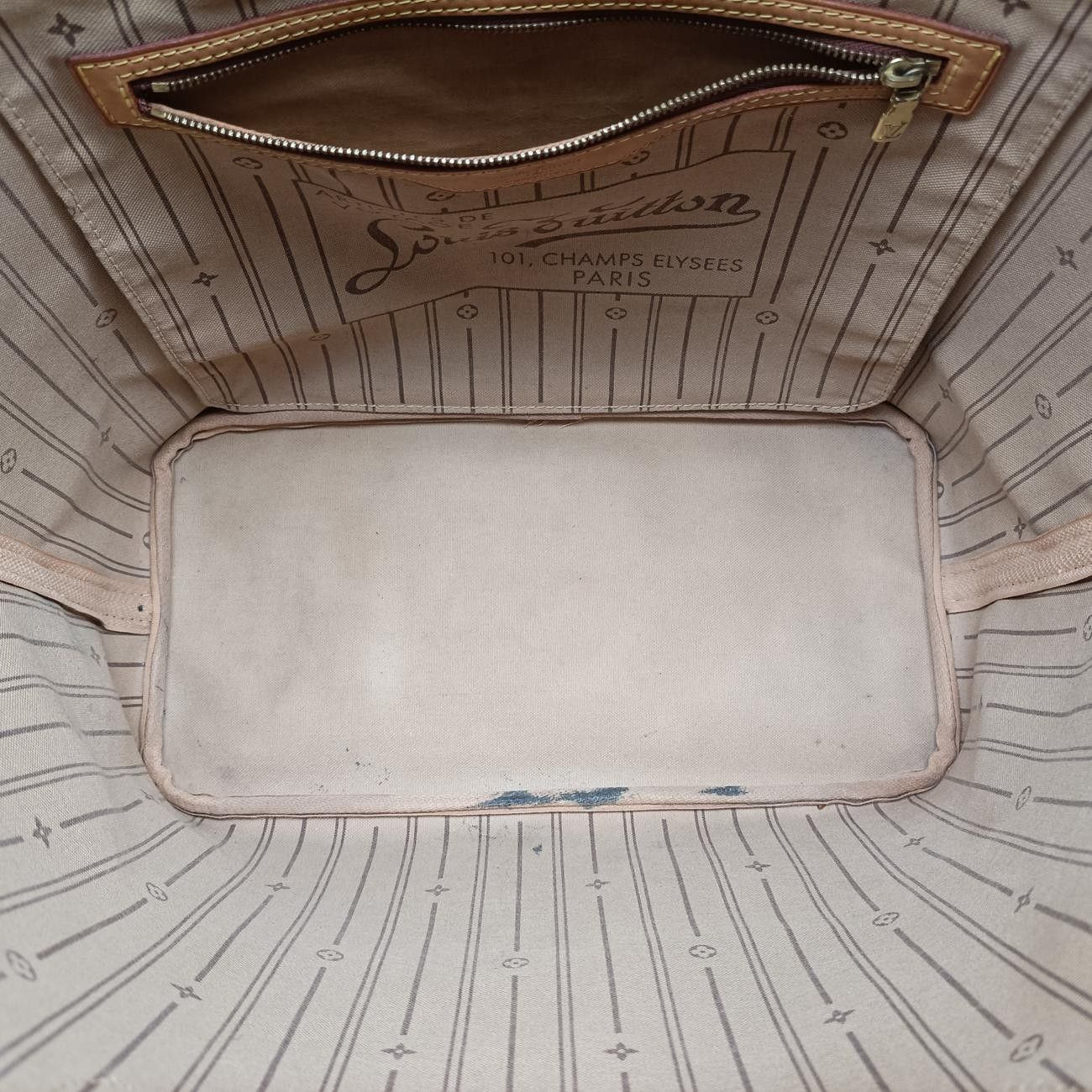 Louis Vuitton Neverfull MM Monogram Brown Canvas — view 9