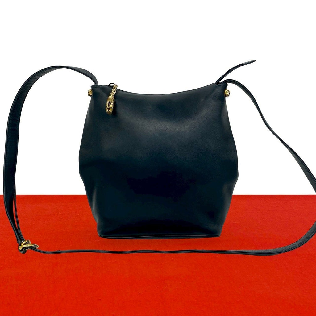 Gucci Vintage GG Logo Bamboo Leather Shoulder Bag Crossbody Pochette Navy