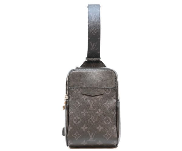 Louis Vuitton Taiga Llama Outdoor Sling