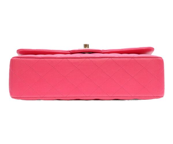Chanel Neo Pink Lamb Silver Quilted 25 cm Shoulder — view 5