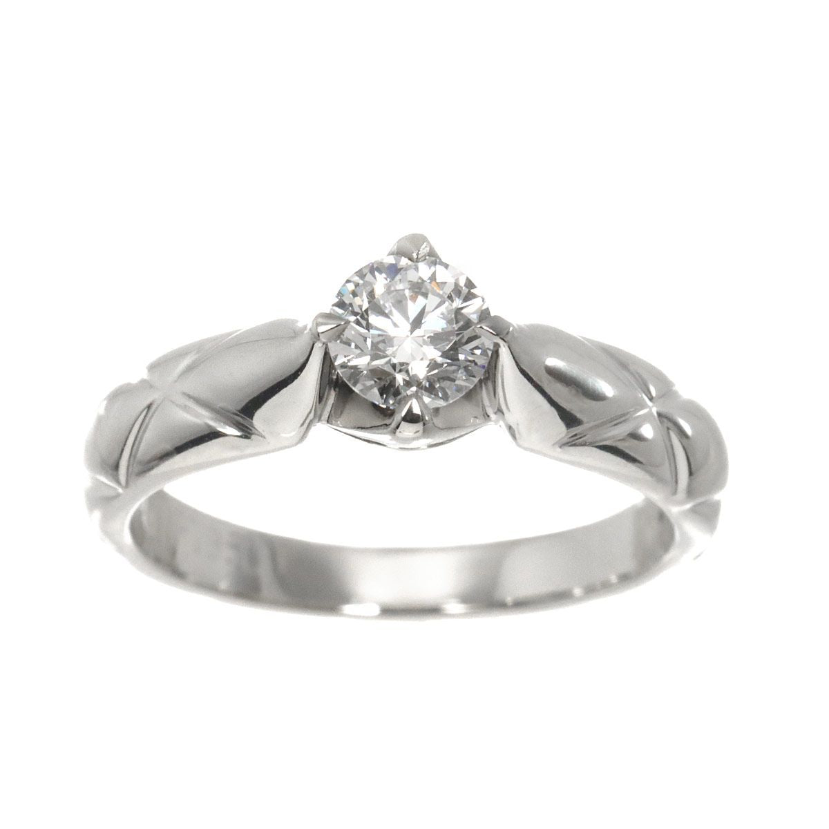 Chanel Quilted Engagement Ring Diamond Pt Platinum — view 2