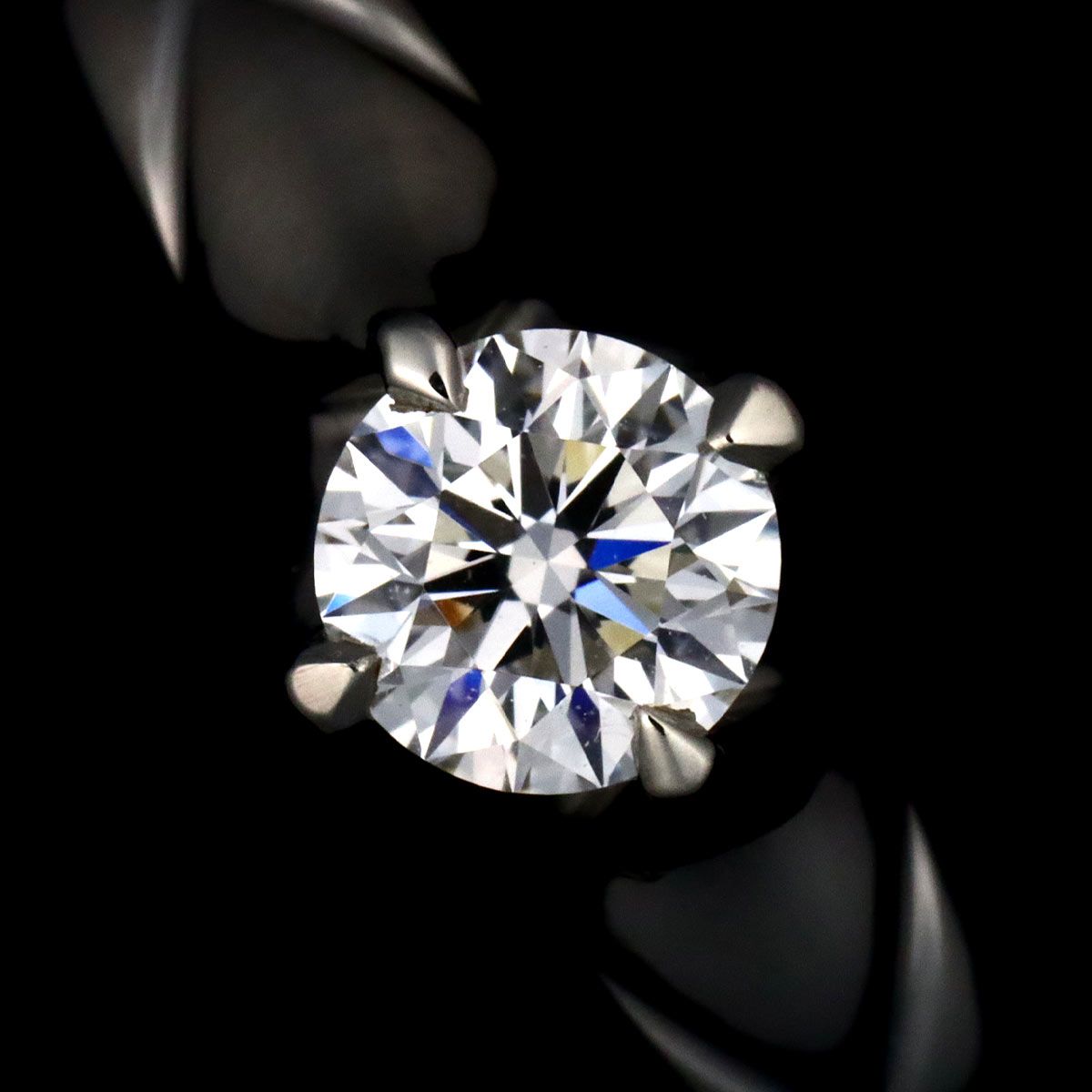 Chanel Quilted Engagement Ring Diamond Pt Platinum — view 7