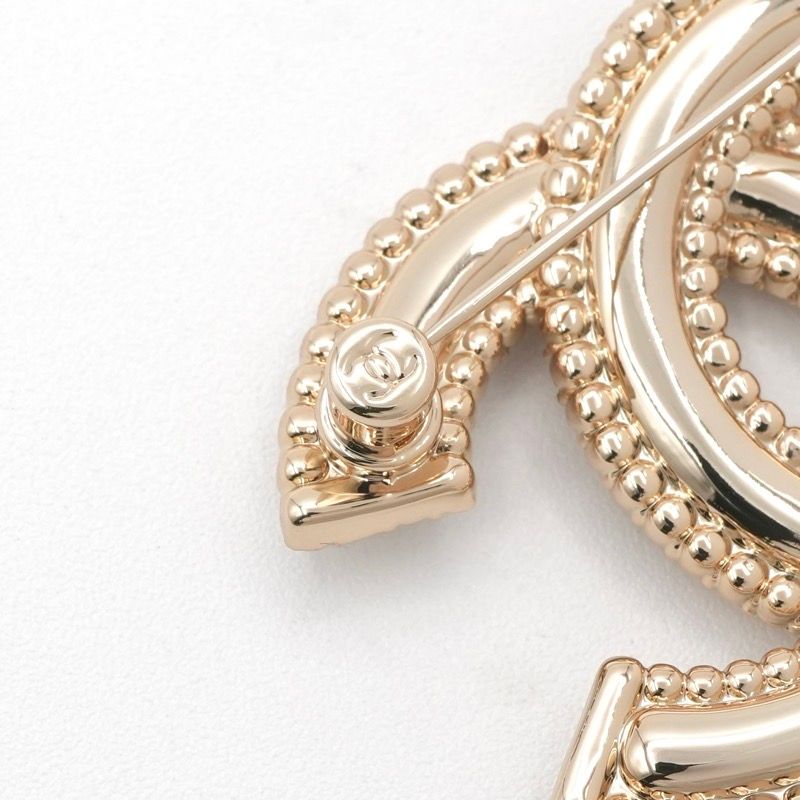 Chanel Brooch Corsage Gold CC Logo Rhinestone — view 7