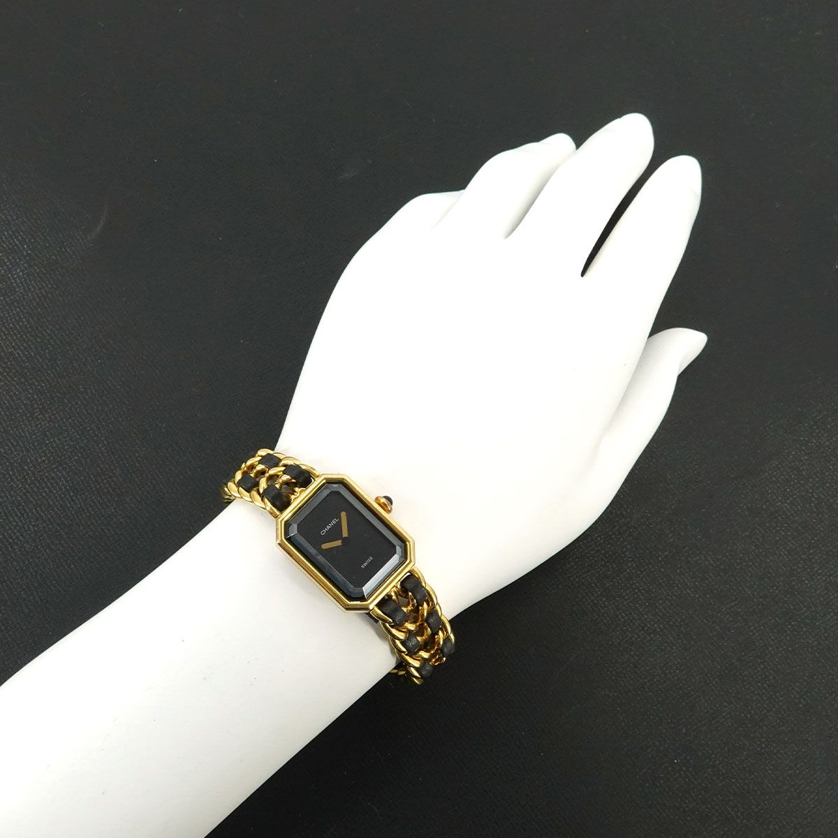 Chanel Premiere L Vintage Watch Black Gold — view 3