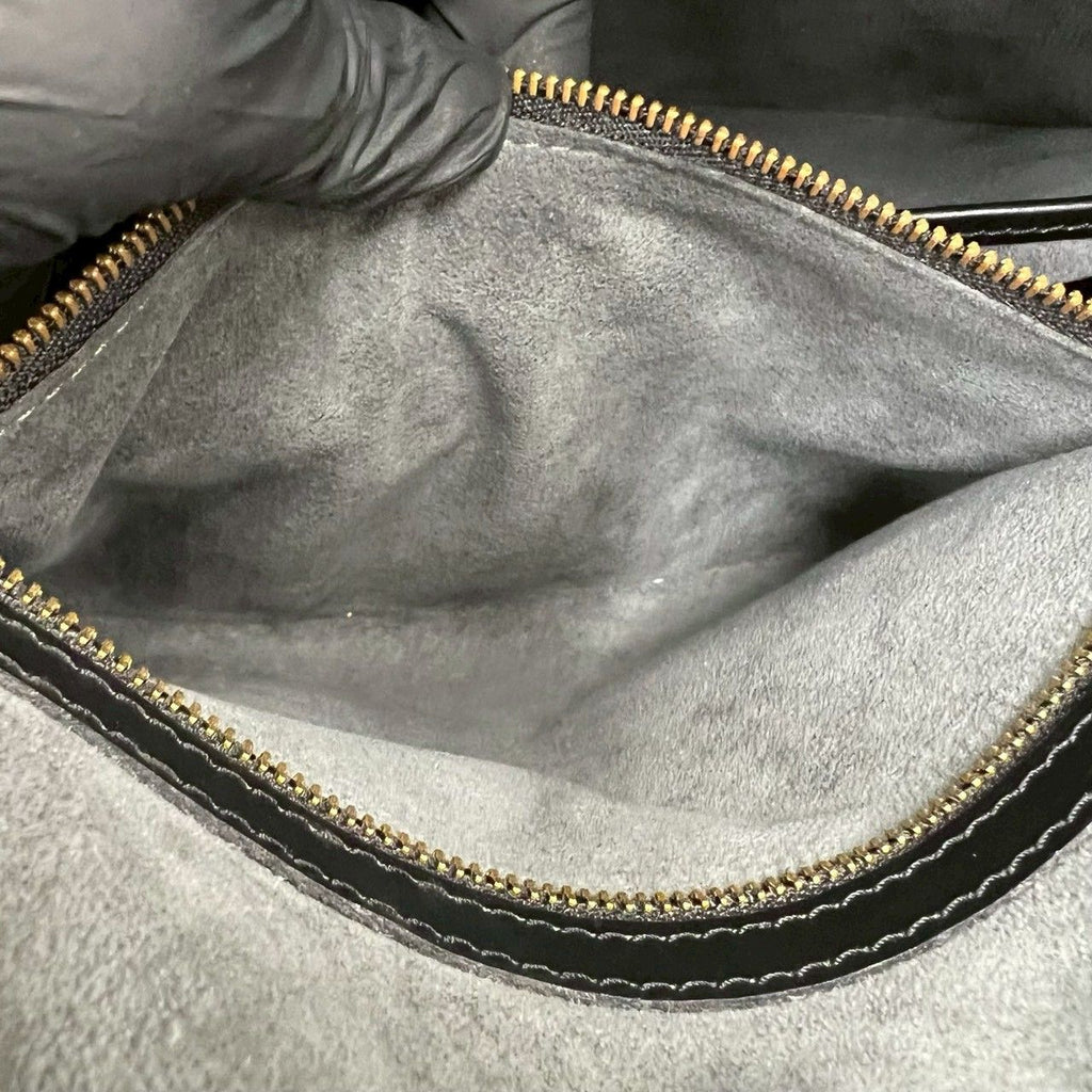 Louis Vuitton Vintage Lussac Epi Leather Tote Semi Short Noir — view 9