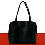 Louis Vuitton Vintage Lussac Epi Leather Tote Semi Short Noir