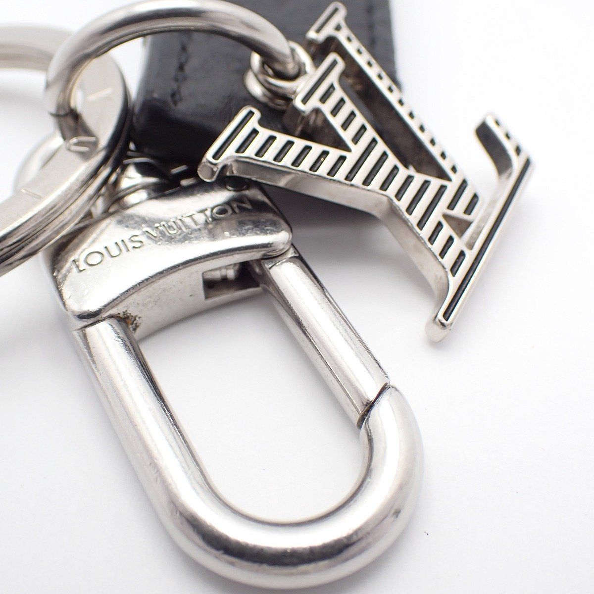 Louis Vuitton Keychain & Charms Multicolor — view 4