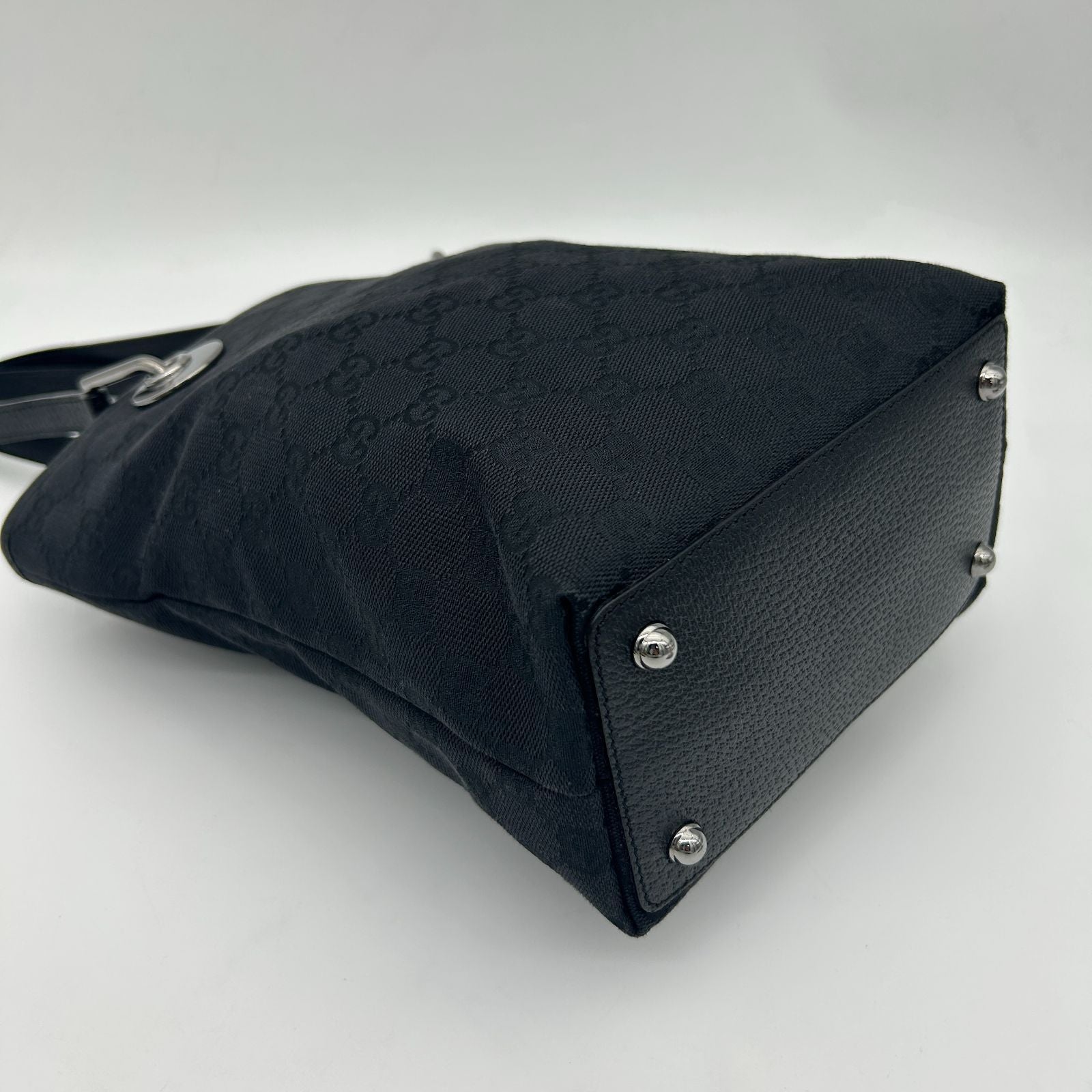 Gucci Tote Black GG Pattern Canvas — view 6