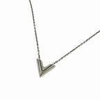 Louis Vuitton Essential Necklace Silver