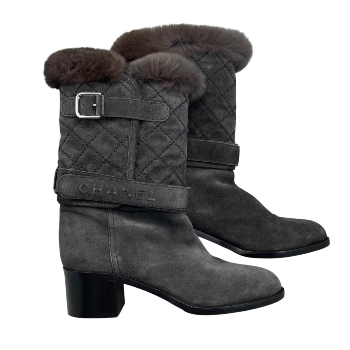 Chanel Middle Boots Quilted Embossed Logo 38.5 Suede Fur Gray Silver — view 9