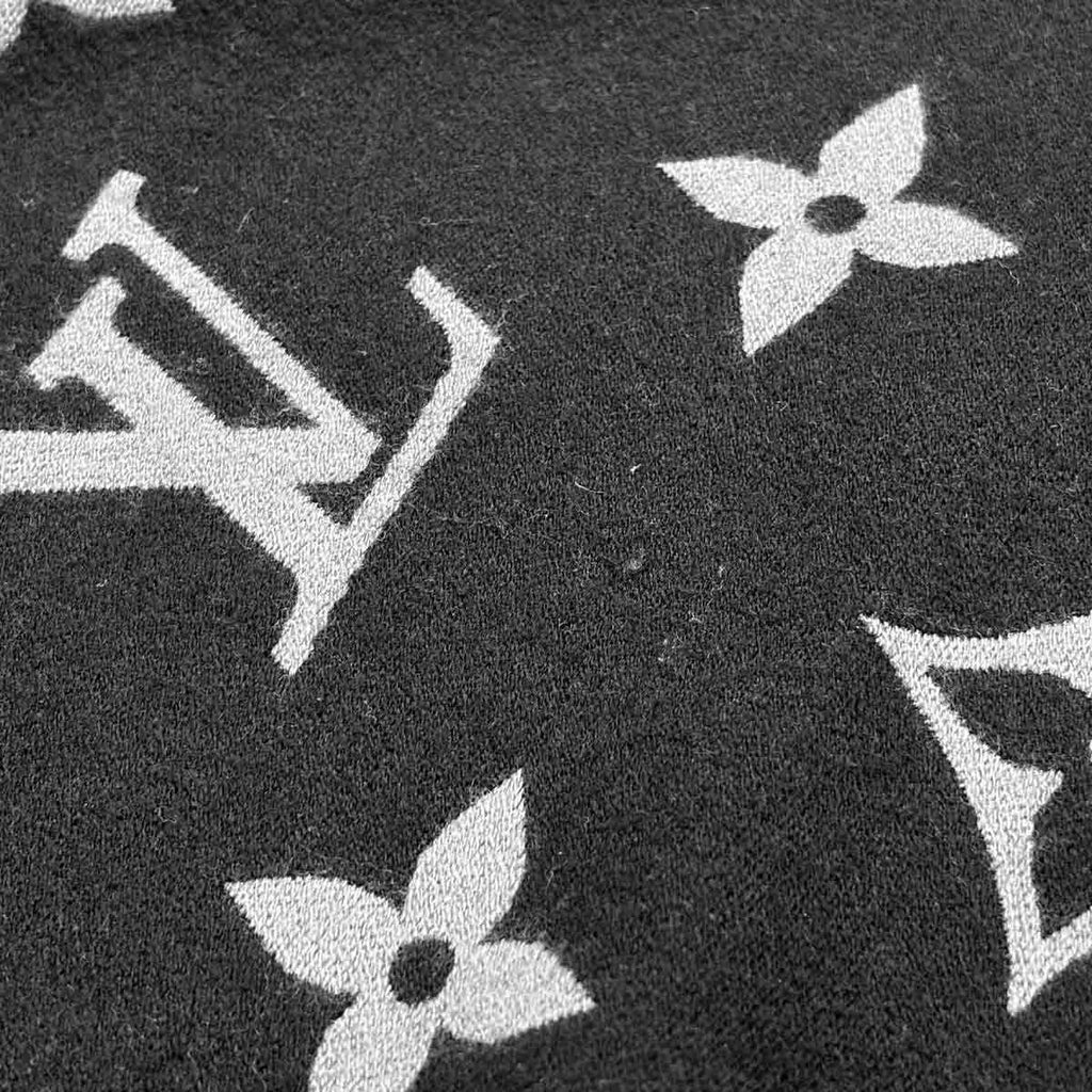 Louis Vuitton Scarf Monogram Vivienne Wool Black Gray Winter — view 5
