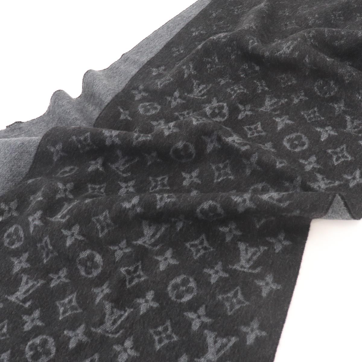 Louis Vuitton Scarf Monogram Gradient Wool Cashmere Noir Winter — view 2