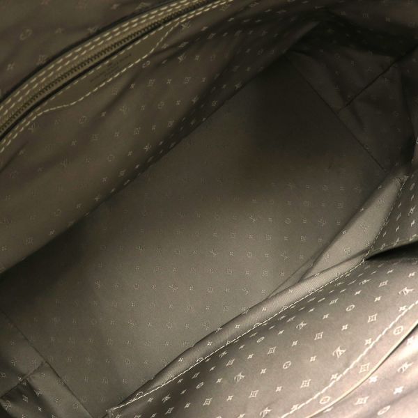 Louis Vuitton Lockit MM Clutch — view 3