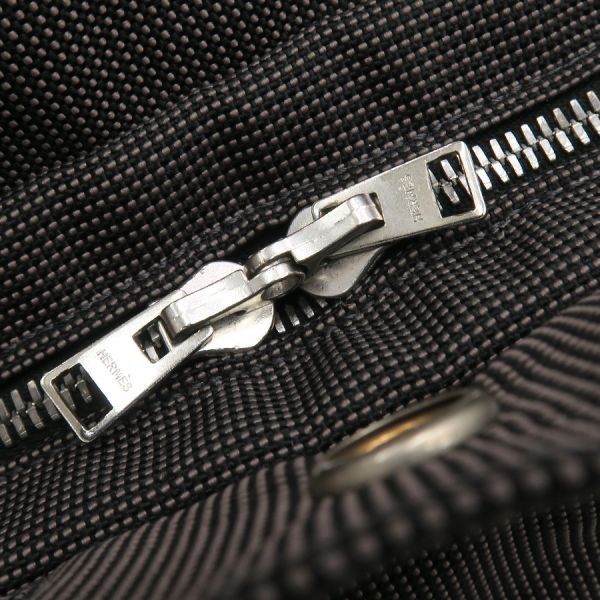 Hermes Her Line Tote PM — view 7