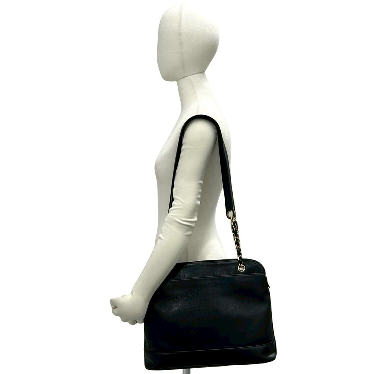 Chanel Card Vintage Logo Caviar Leather Chain Shoulder Bag Black — view 2