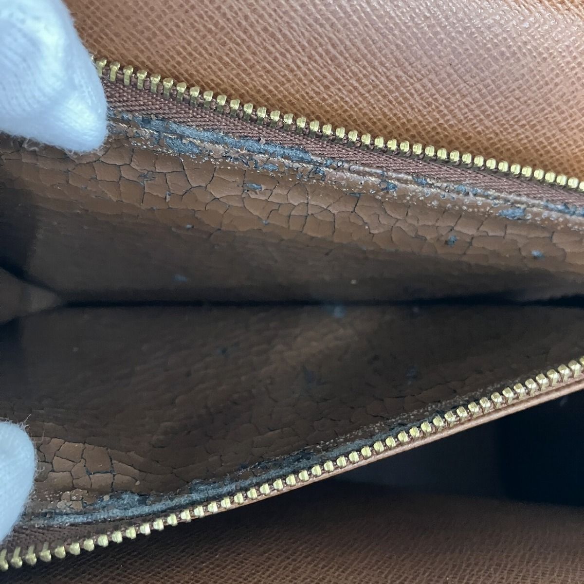 Louis Vuitton Malesherbes Monogram Handbag Canvas — view 7