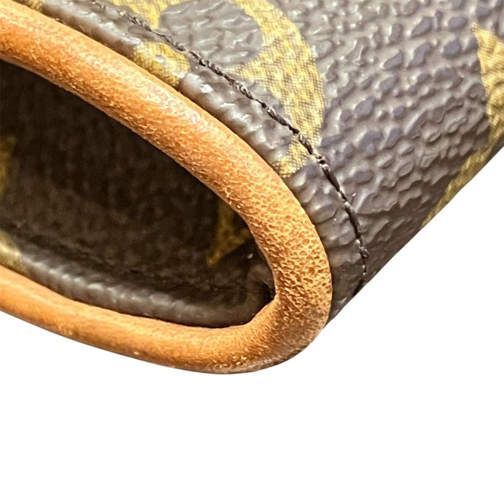 Louis Vuitton Pochette Twin GM Monogram Shoulder — view 7