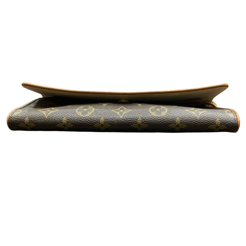 Louis Vuitton Pochette Twin GM Monogram Shoulder — view 3