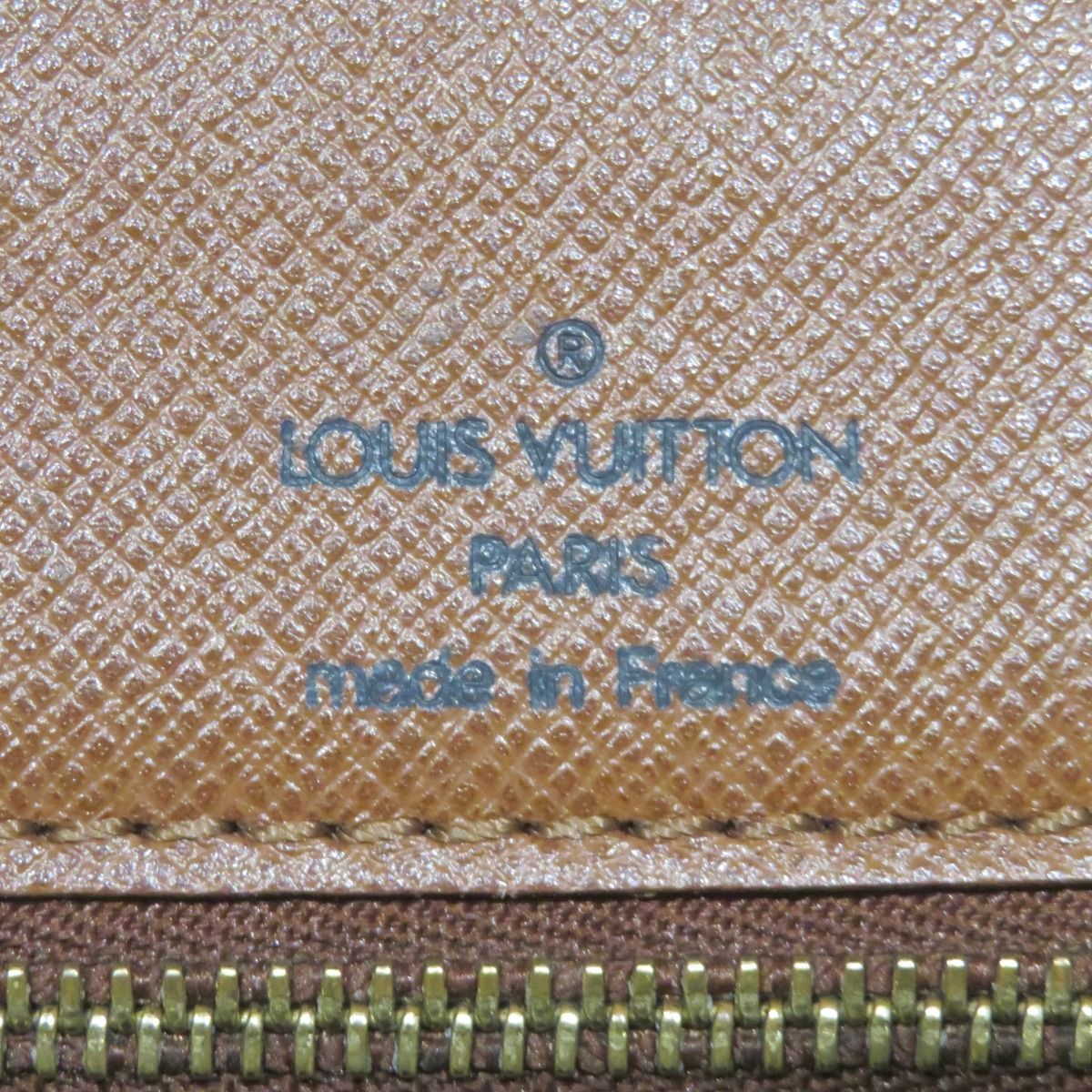 Louis Vuitton Monceau 28 Monogram Handbag Canvas — view 4