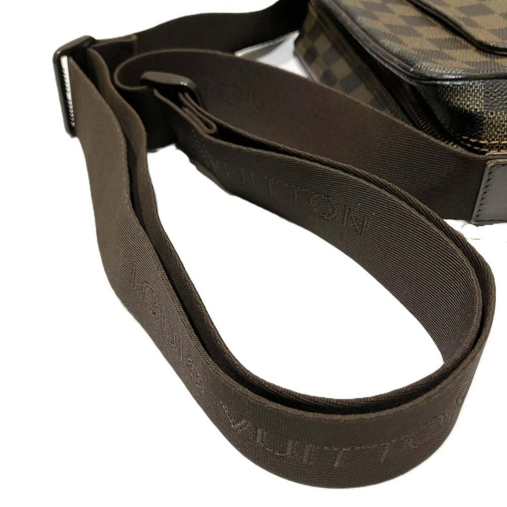 Louis Vuitton Olaf PM Damier Shoulder Bag Canvas — view 6