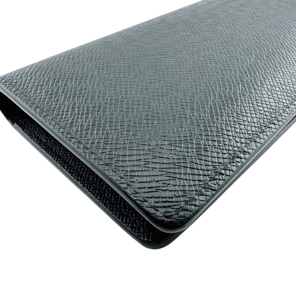 Louis Vuitton Portefeuille Brazza Taiga Wallet — view 5