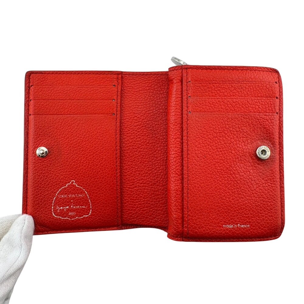 Louis Vuitton Portefeuille Clair LV Yk Bifold Wallet — view 5