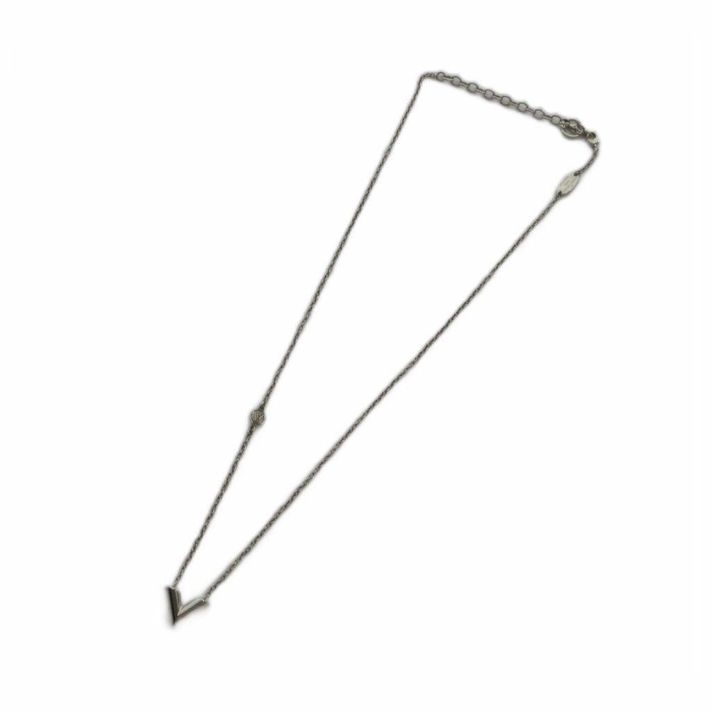 Louis Vuitton Necklace Essential Monogram LV Pendant Logo Silver — view 4