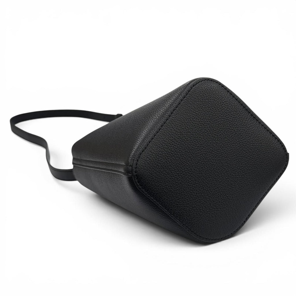 Loewe Pebble Bucket Bag Mini Soft Grain Calf Anagram Leather 2-Way Black — view 4