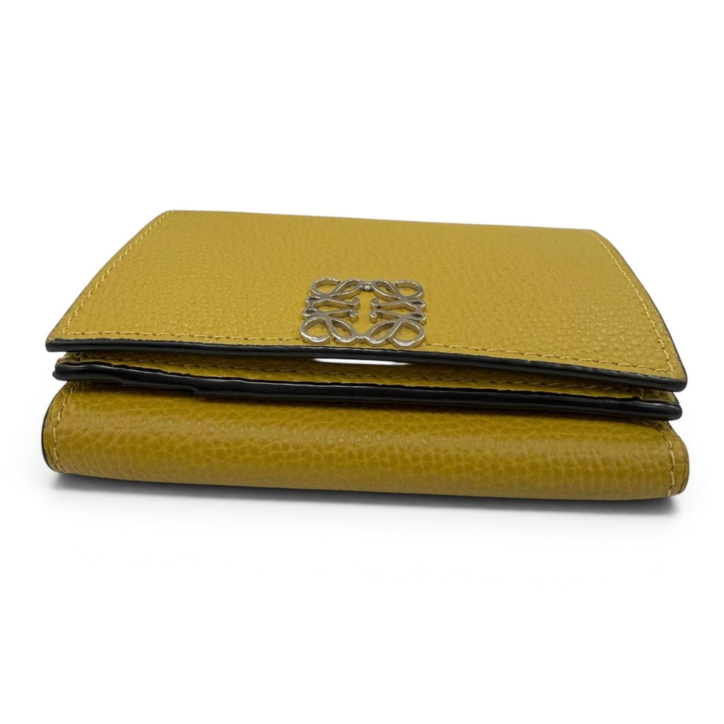 Loewe Anagram Trifold Wallet Grain Calf Leather Compact Brown — view 4