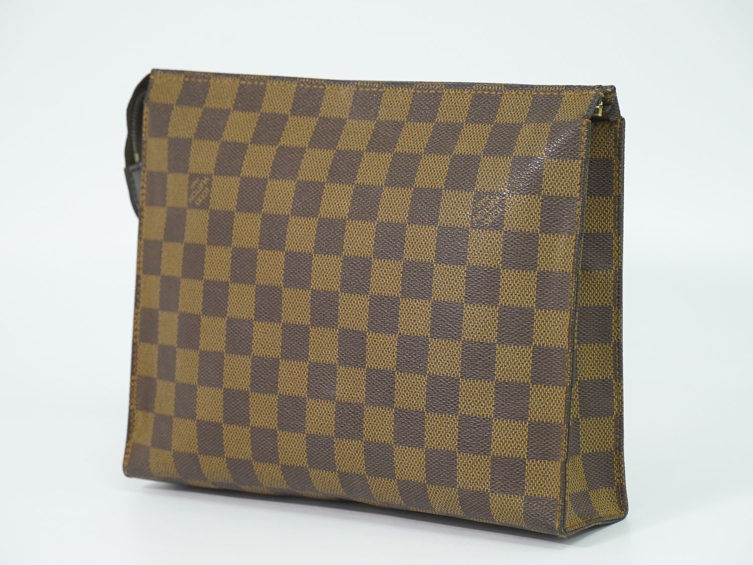 Louis Vuitton LV Pouch Toilette 26 Damier Ebene Clutch Brown — view 2
