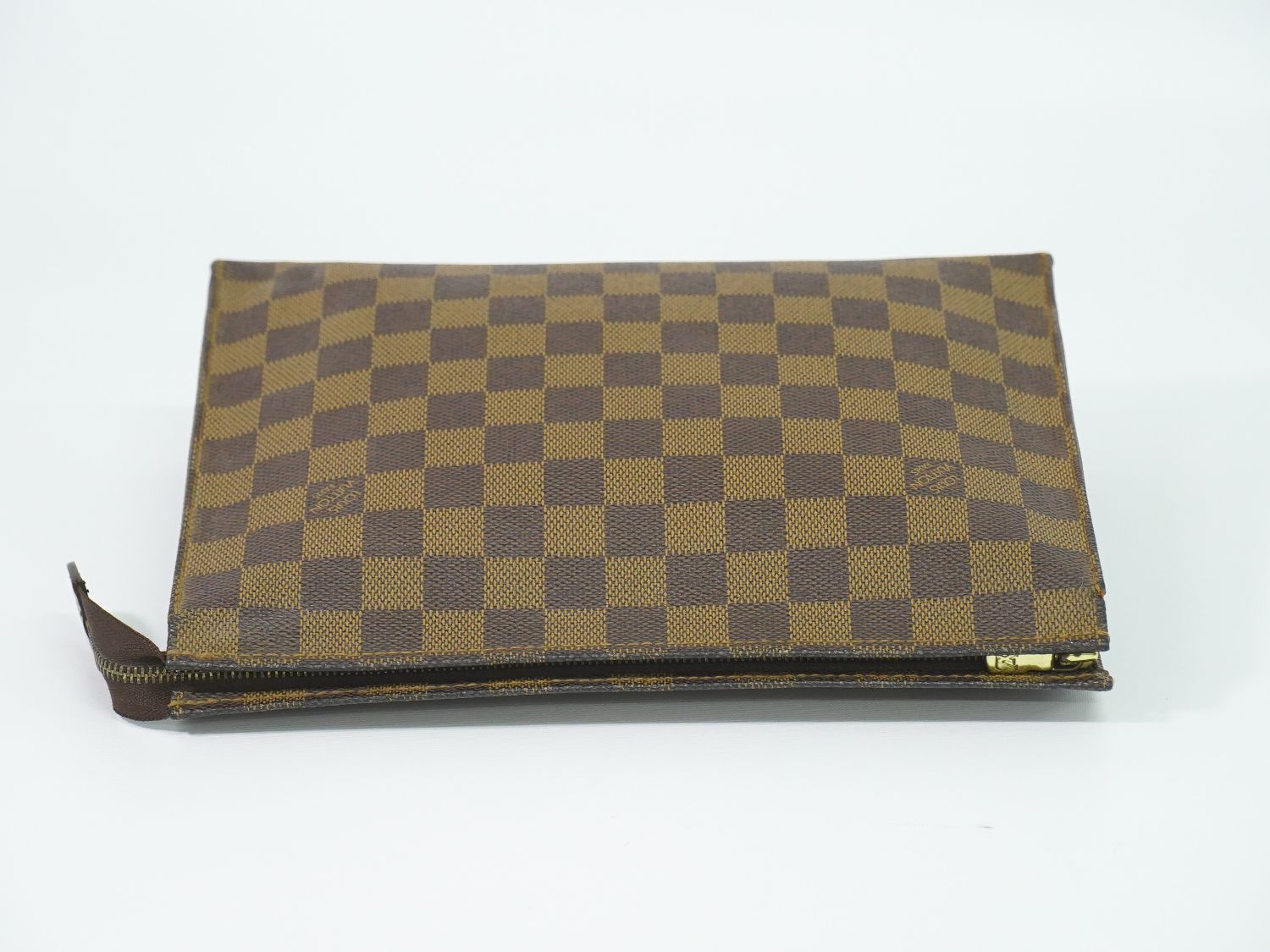 Louis Vuitton LV Pouch Toilette 26 Damier Ebene Clutch Brown — view 5
