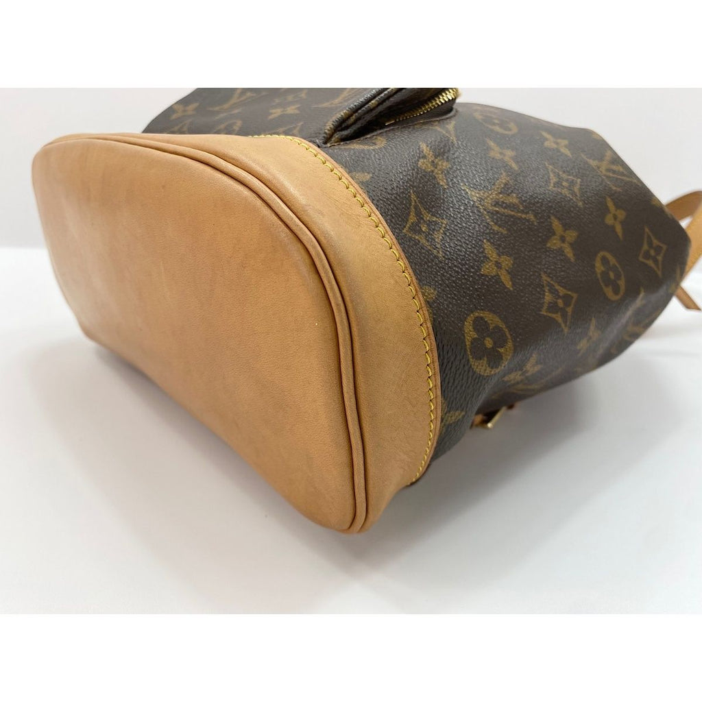 Louis Vuitton Backpack Montsouris MM — view 7
