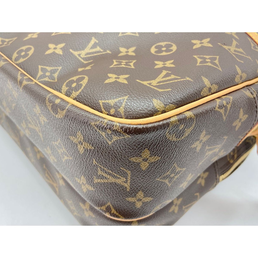 Louis Vuitton Shoulder Bag Reporter GM — view 7