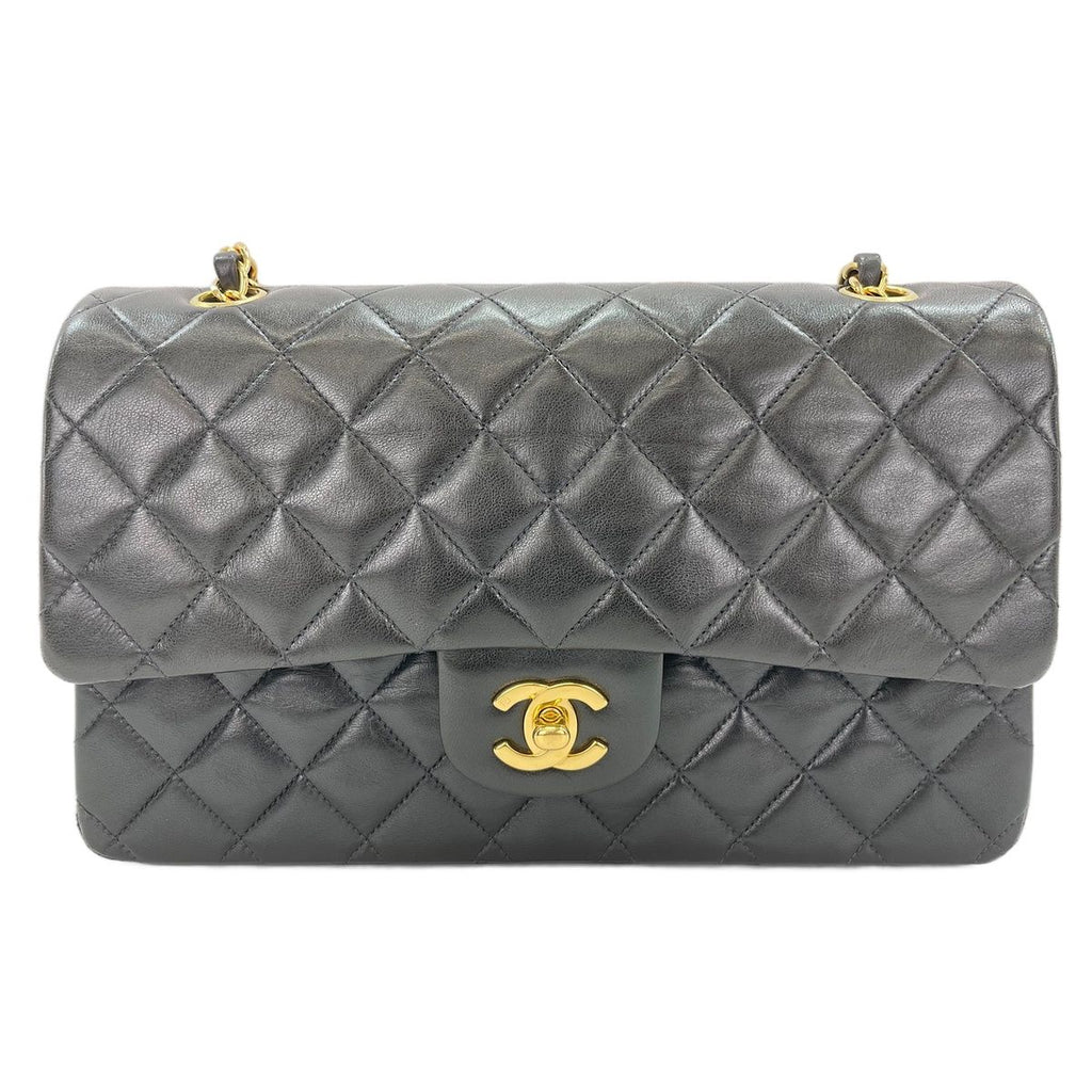 Chanel Shoulder Bag Quilted 25